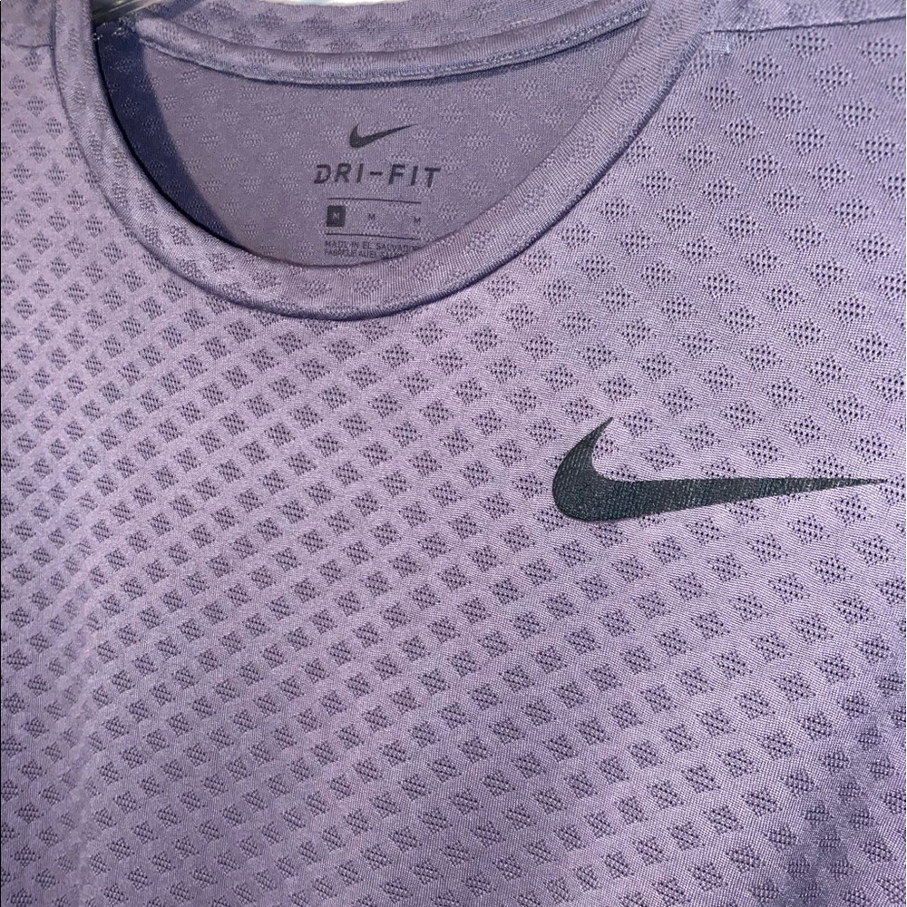EUC Nike dri-fit gray short sleeve t-shirt men’s M